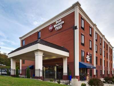 Western 3* College Park